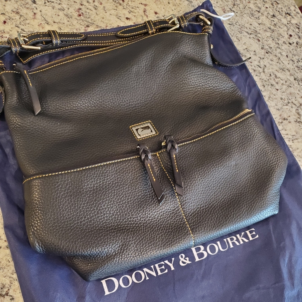 Dooney & Bourke purse